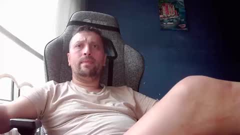 karasimsek54 online show from April 2, 3:42 pm