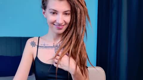 Kara online show from October 28, 8:33 pm