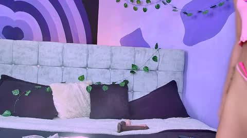 Karen  online show from November 21, 1:54 pm