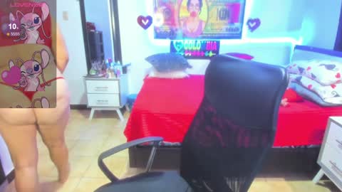 Snapshot of karen_milf_2 chatting on January 15, 2:06 am Karen online show from January 15, 2:06 am