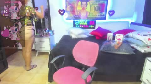 Snapshot of karen_milf_2 chatting on January 31, 1:11 am Karen online show from January 31, 1:11 am