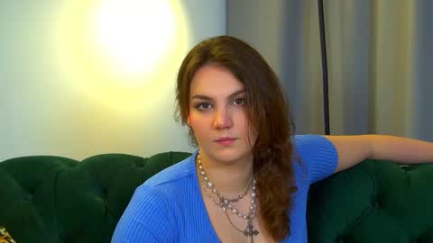 Snapshot of karenclarks chatting on October 22, 7:02 pm Karen online show from October 22, 7:02 pm