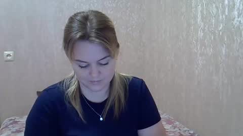 karennelsonx online show from December 24, 5:02 pm