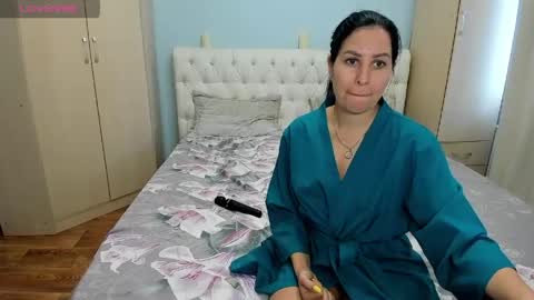 KarensVIP online show from April 28, 7:13 am