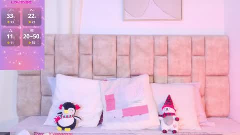 kariina_wong online show from December 16, 7:41 pm