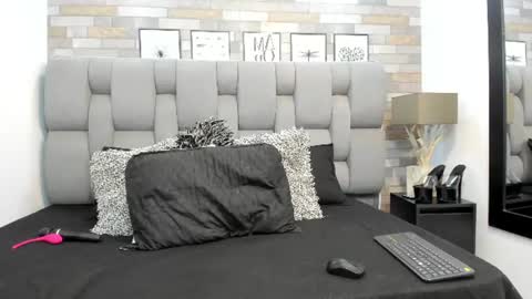  Karina Taylor  online show from June 16, 6:10 pm