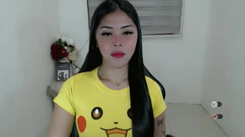 I AM BELLE online show from October 1, 1:39 pm