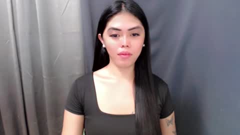 Snapshot of karina_fuckdoll chatting on May 21, 7:15 am I AM BELLE online show from May 21, 7:15 am