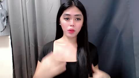 Snapshot of karina_fuckdoll chatting on June 7, 6:06 am I AM BELLE online show from June 7, 6:06 am