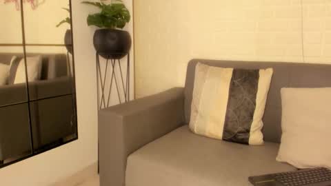 Kari online show from October 22, 11:32 am