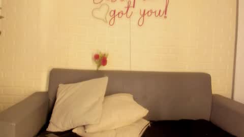 Snapshot of karina_gomez_18 chatting on January 10, 11:34 am Kari online show from January 10, 11:34 am