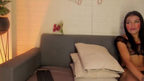 Snapshot of karina_gomez_18 chatting on January 11, 11:26 am Kari online show from January 11, 11:26 am