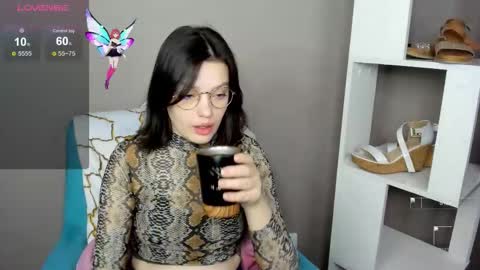 karina online show from November 17, 2:28 am