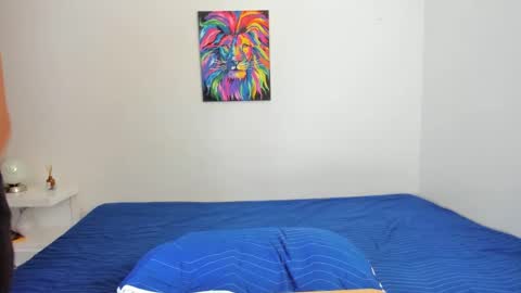 Snapshot of karina_lopez7 chatting on February 11, 8:10 pm karina_lopez7 online show from February 11, 8:10 pm