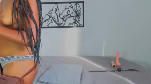 karina_lopez7 online show from February 16, 12:56 pm