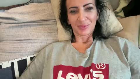 Karina online show from December 31, 2:14 pm