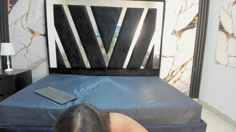 Snapshot of karinasimonz chatting on November 9, 7:45 pm KarinaSimonz online show from November 9, 7:45 pm