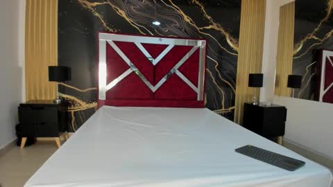 Snapshot of karinasimonz chatting on December 14, 7:40 pm KarinaSimonz online show from December 14, 7:40 pm