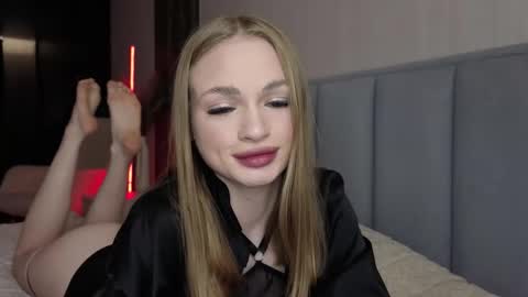 karinchik544 online show from April 14, 11:27 am