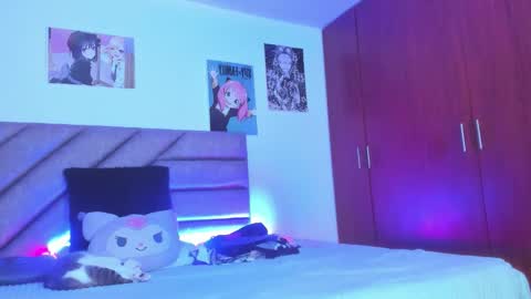 KARINNA  RAVEN online show from January 14, 12:49 am