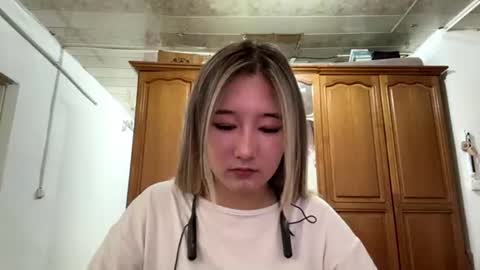 Snapshot of karissagius chatting on June 23, 9:07 am karissagius online show from June 23, 9:07 am