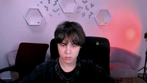 Karl online show from December 5, 9:51 am