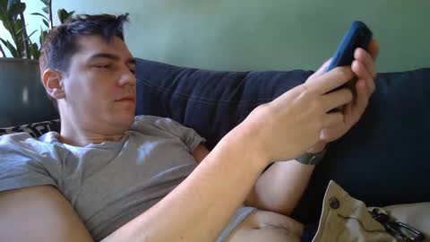 Snapshot of karl_mask chatting on December 13, 3:43 pm Karl online show from December 13, 3:43 pm