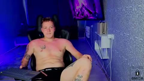 Snapshot of karl_night_ chatting on July 7, 6:47 am karl night online show from July 7, 6:47 am