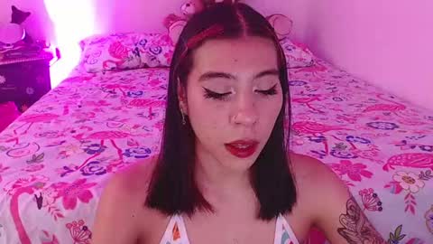 Snapshot of karla0524 chatting on September 17, 2:24 am KARLA online show from September 17, 2:24 am