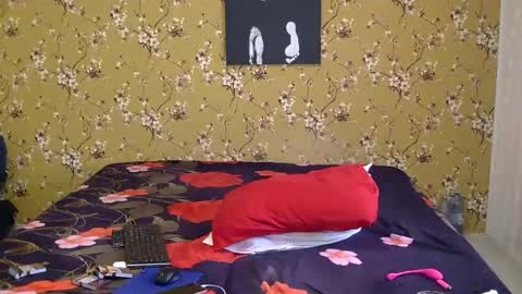 Karla online show from January 15, 8:30 am