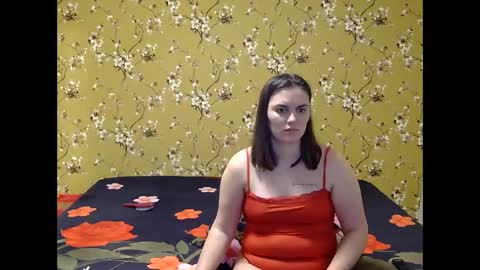 Snapshot of karla318103 chatting on February 16, 5:31 pm Karla online show from February 16, 5:31 pm