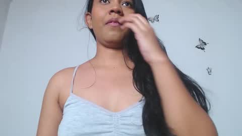 Snapshot of karla_boobs23 chatting on September 16, 11:06 pm karla online show from September 16, 11:06 pm