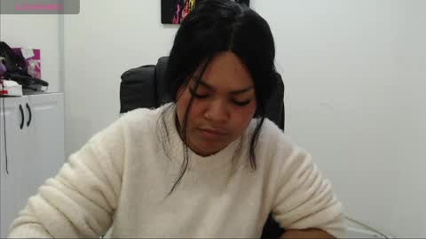 Snapshot of karla_cg chatting on May 25, 4:46 pm karla_cg online show from May 25, 4:46 pm