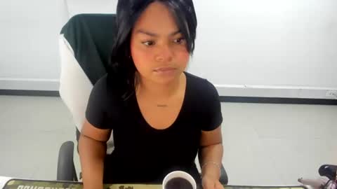 Snapshot of karla_cg chatting on July 20, 7:49 pm karla_cg online show from July 20, 7:49 pm