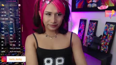 Snapshot of karla_cma chatting on May 17, 6:00 am karla online show from May 17, 6:00 am