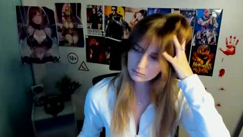 Snapshot of karla_flower chatting on November 1, 1:35 pm Karla online show from November 1, 1:35 pm