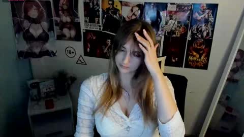 Snapshot of karla_flower chatting on November 11, 1:55 pm Karla online show from November 11, 1:55 pm