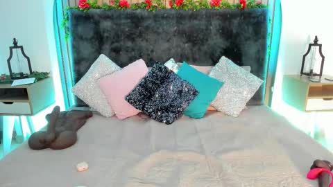 Snapshot of karla_gonzaless chatting on February 21, 7:15 pm Karla Gonzaless online show from February 21, 7:15 pm