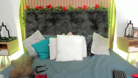 Snapshot of karla_gonzaless chatting on March 12, 7:20 pm Karla Gonzaless online show from March 12, 7:20 pm