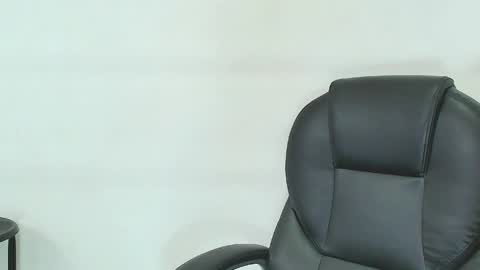 karla_hilton1 online show from April 25, 1:41 pm