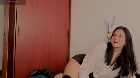 karla online show from March 17, 1:25 pm