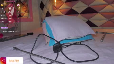 karolina  online show from February 8, 9:13 am