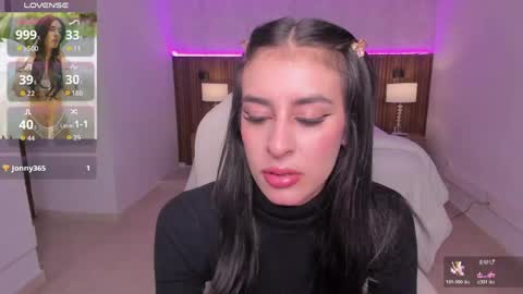 Snapshot of karlaa_james chatting on May 26, 11:06 am Karlaa online show from May 26, 11:06 am