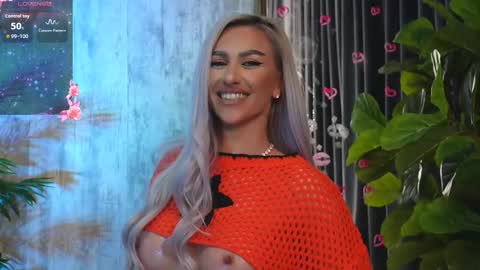 Snapshot of karlabart chatting on November 20, 8:19 pm KarlaBart online show from November 20, 8:19 pm