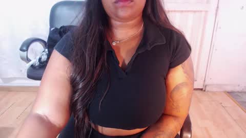 karlaluann online show from September 14, 12:59 pm