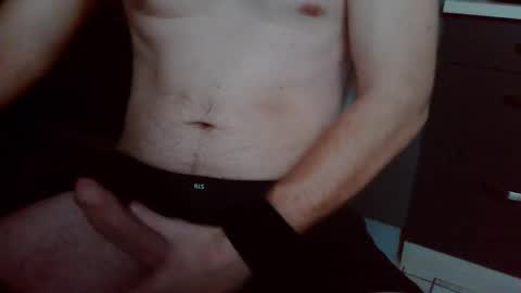 Snapshot of karlodi chatting on October 26, 7:25 am Kev online show from October 26, 7:25 am