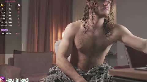 Karlos and Louis online show from September 25, 3:43 am