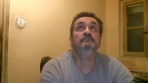 Snapshot of karlpal chatting on March 12, 10:07 pm karlpal online show from March 12, 10:07 pm