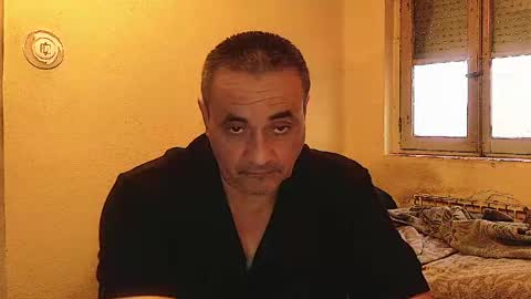 Snapshot of karlpal chatting on May 16, 6:21 am karlpal online show from May 16, 6:21 am