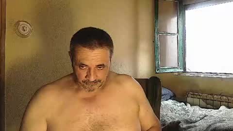 Snapshot of karlpal chatting on May 28, 6:38 pm karlpal online show from May 28, 6:38 pm